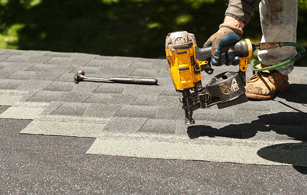 Best Local Roofing Companies  in Highland, AR